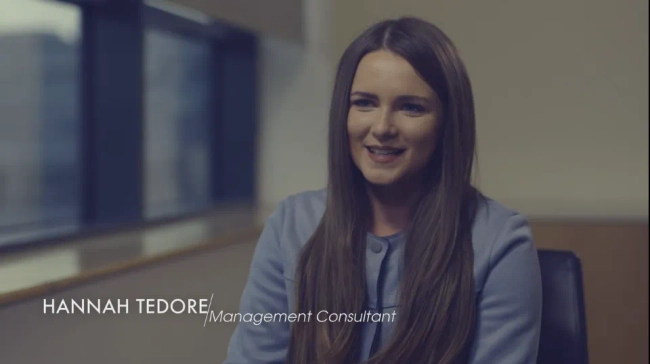 Banner for Hannah Tedore, Management Consultant, EY 