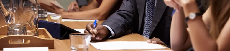 Image of interns at desk 